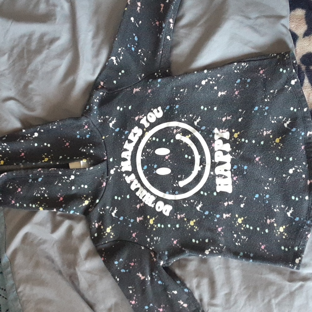 Girls pull over hoodie (gently used)
